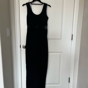 Elegant Black Sleeveless Dress